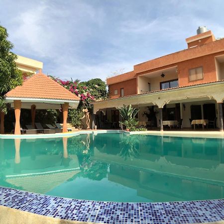 Hotel Le Clos Des Papillons Сали-Портудал Экстерьер фото