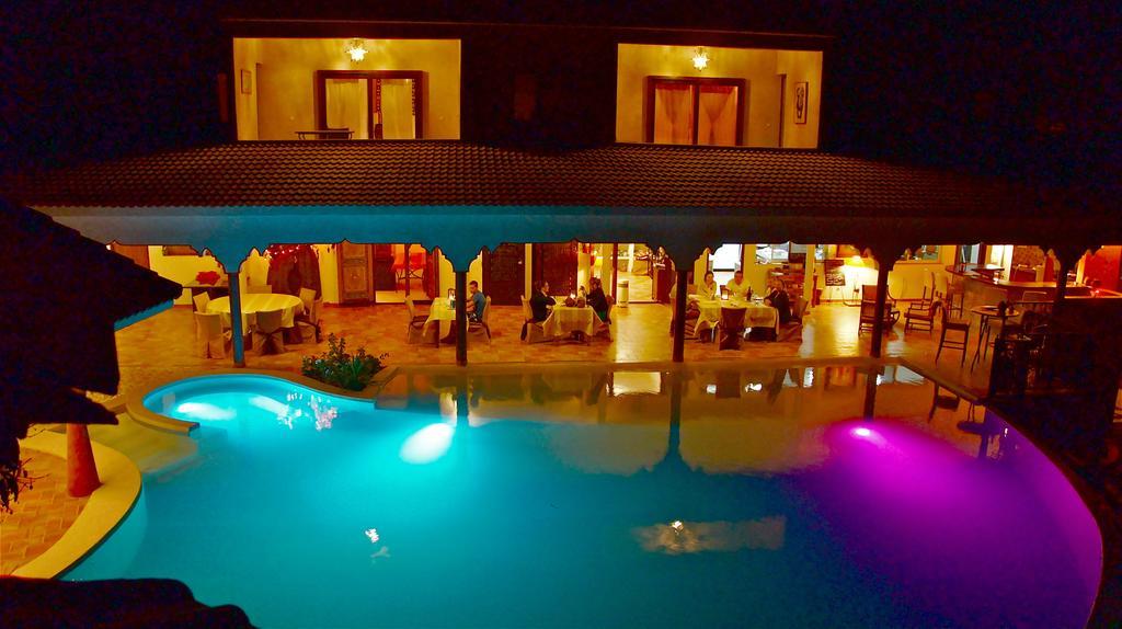 Hotel Le Clos Des Papillons Сали-Портудал Экстерьер фото